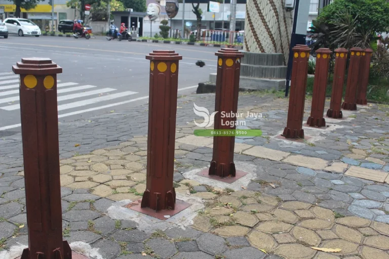 Bollard Model Segi Enam