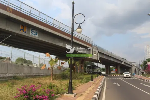 Tiang Lampu Trotoar Minimalis