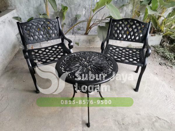 Vego Chair untuk Cafe dan Restoran Outdoor