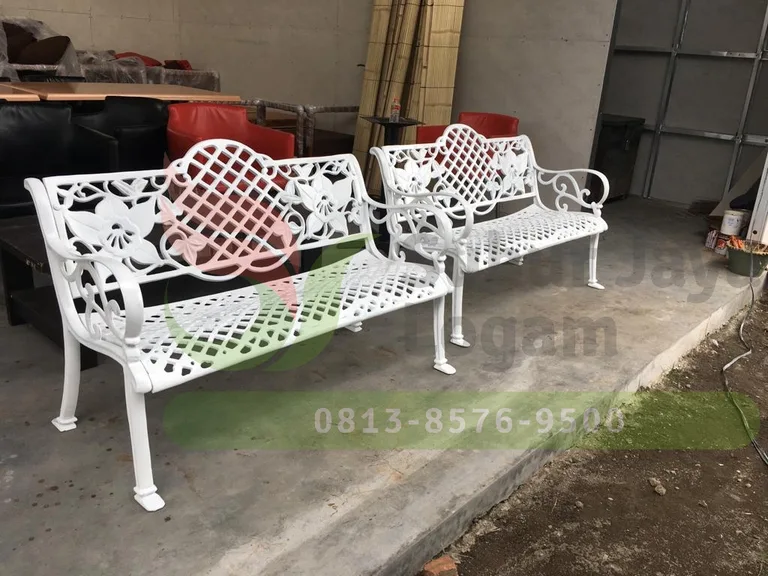 Kursi Taman Jasmine Nara Kupu Jogja