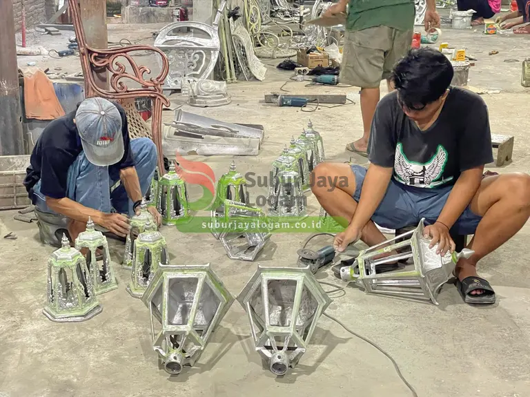 Lampu Taman Antik Jungwok Gunungkidul