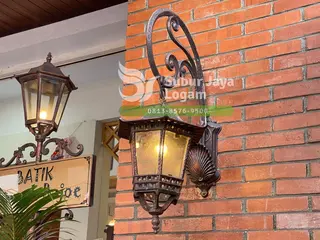 Lampu Antik Dinding