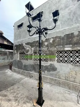 Tiang Lampu Taman Kabupaten Tabalong Kalimantan Selatan