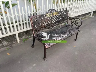 Kursi Taman Besi Cor