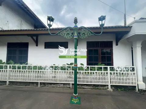 Tiang Lampu Antik tipe Malioboro JCC Jakarta
